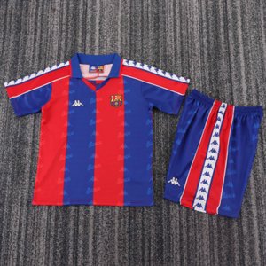 Dziecięcy zestaw piłkarski FC Barcelona home RETRO 92/93 Kappa (koszulka+spodenki) #8 Stoichkov